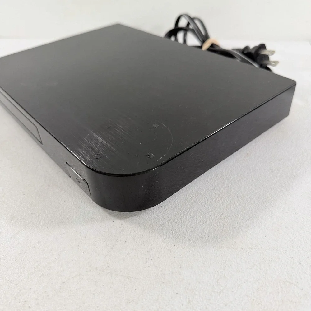 Samsung BD-H5100 Blu-Ray Disc Player HDMI Streamer No Remote TESTED WORKING